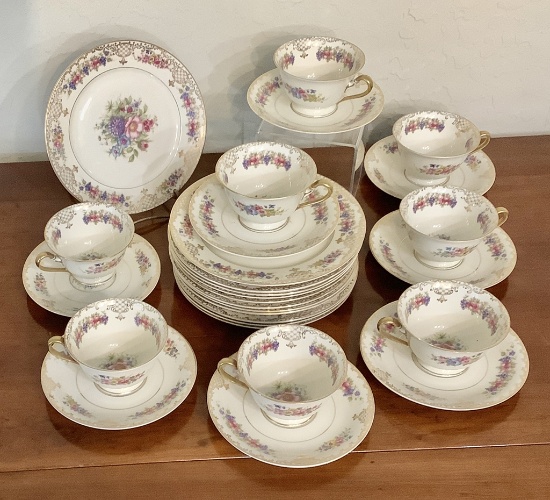 Partial Set Vintage Rosenthal China - Floranada, 12 7¾" Plates, 8 Cups & Sa