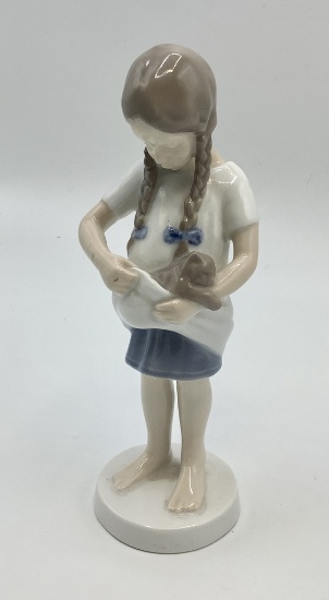 Bing & Grondahl Figure - Girl W/ Kitten, Little Mother - 7"