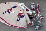 Estate Lot - 6 Vintage Christmas Items