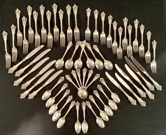 52 Pieces Wallace Sterling Flatware - Grand Baroque, Includes: 12 9" Dinner