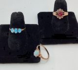 10kt Tested (unmarked) Red Stone Ring - W/ 6 Seed Pearls, Size 6, Total Wei