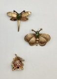 14kt Tested (unmarked) Beehive Charm - Total Weight 3.9 G;     Vintage Wina