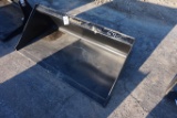 UNUSED Tomahawk material bucket, 5' w/ quick tach melroe hook up