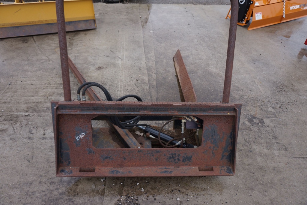Farm & Construction Equipment Auction