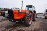 International 3588  2+2 diesel articulating tractor