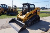 2009 CAT 277D skid steer