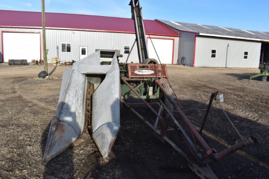 New Idea 323 1 Row Corn Picker