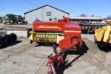 New Holland 570 Sq Baler W/ Kicker