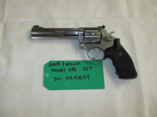 Smith Wesson Model 686 .357 ser. AAH0034