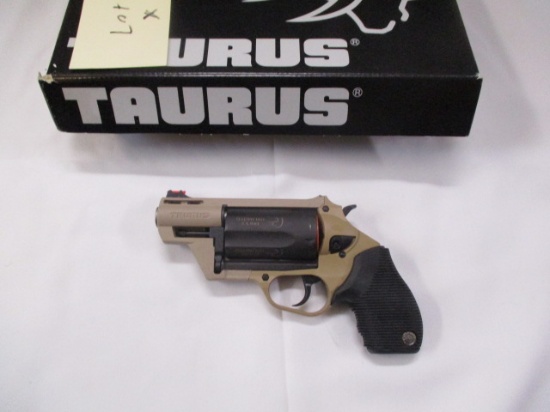 Taurus "Ducks Unlimited" .45/.410 revolver ser. JS710119