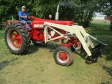 Farmall 300 w/McCormick loader ser. 18346SJ