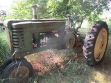 John Deere B for parts