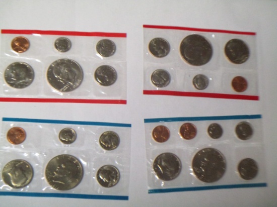 US mint sets 1976 bicentenial & 1974 mint set uncirculated 25 coins