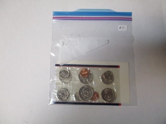 US mint set 1981- Susan B. Anthony PDS 13 coins