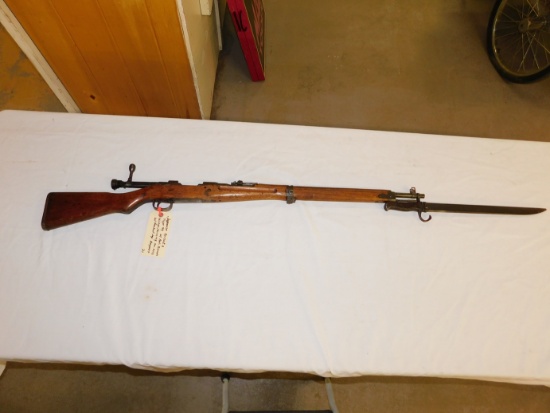 Japanese Arisaka type 99 rifle anti aircraft sights, missing wings & Jap market bayonet ser. 2072