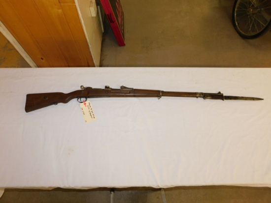Mauser model 98 bolt action rifle w/bayonet ser. 6704