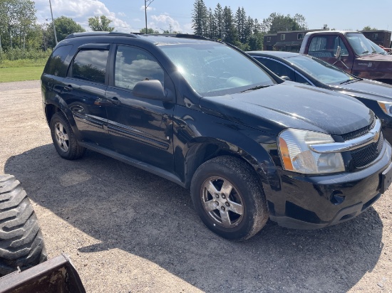 2007 Chevy Equinox 3.4L, 4 door, starts & drives, has some surface rust