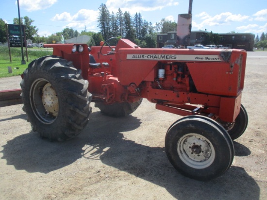 Allis Chalmers 170 Gas Tractor, w/ back blade 3500 hours (great running condition)