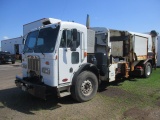 2013 Peterbilt model PB320