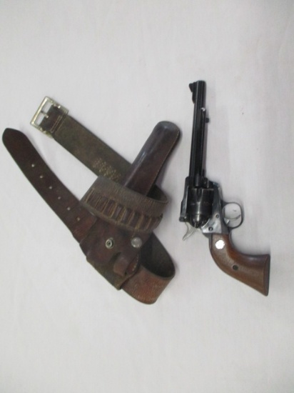 Ruger new model Single Six .22 LR w/.22 mag cylinder ser. 63-33708