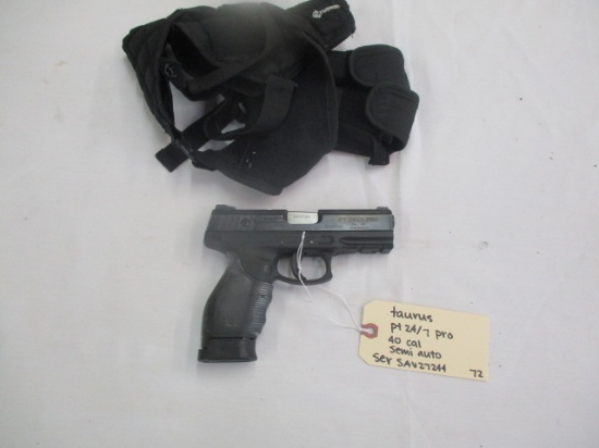 Taurus PT 24-7 Pro 40 cal Semi Auto Hand Gun extra clips Ser. SAV27244
