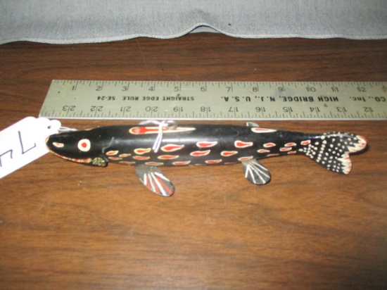 MN Fish Decoys - Wood Tail - 9.5" Long