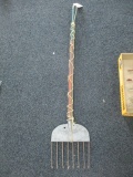 8 Tine Fish Spear