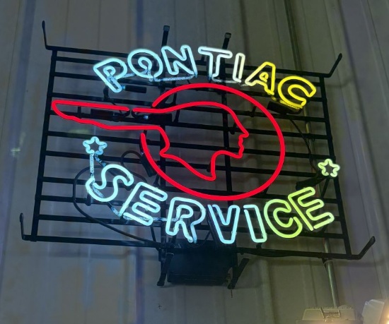 Pontiac Service Neon Sign