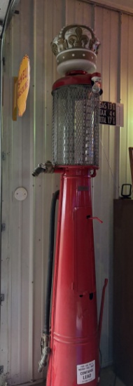 Gilbert & Barker type 55 model 3 visible gas pump