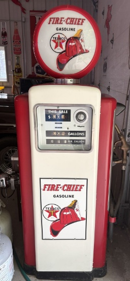 Vintage Texaco Fire Chief gas pump, red & white paint & illuminated globe top