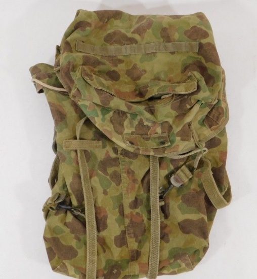 WWII U.S. usmc Camouflage Combat Jungle Pack frogskin