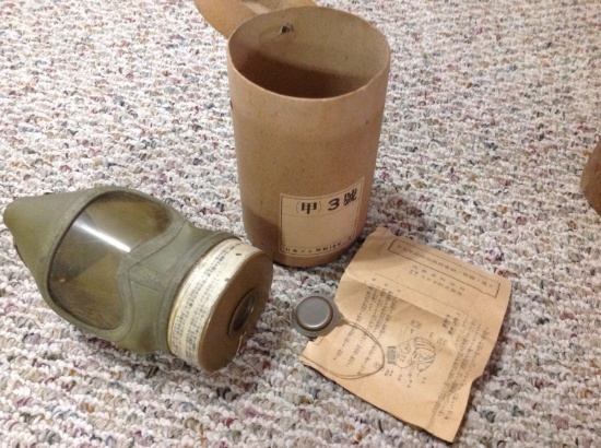 WWII IMPERIAL JAPANESE ARMY SOLDIER Original Gas Mask in Original Boxed-J-