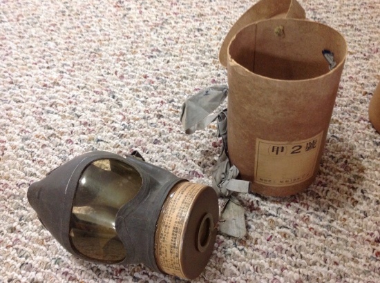 WWII IMPERIAL JAPANESE ARMY SOLDIER Original Gas Mask in Original Boxed-J-