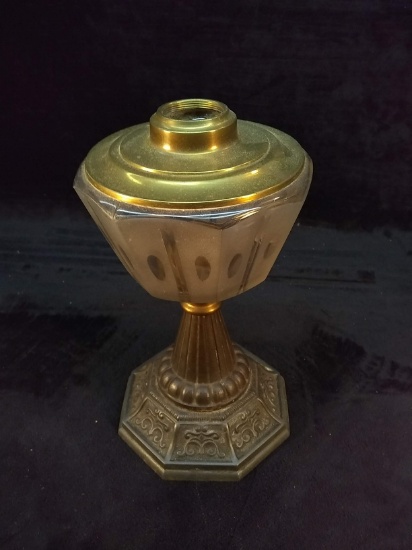 Vintage Metal Base Oil Lamp