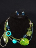 Costume Jewelry-Contemporary Iridescent Bead and Flowers Necklace