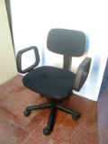 Contemporary Rolling Office Chair