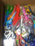 BL-Crafting and Scrapbook Scissors