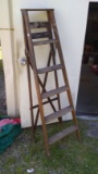 6ft Wooden Ladder