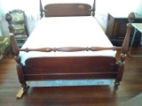 Antique Mahogany Pineapple Poster Bed Double-mattress and Boxspring Free with Bed Purchase