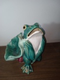 Noverlty Ceramic Frog Garden Figure