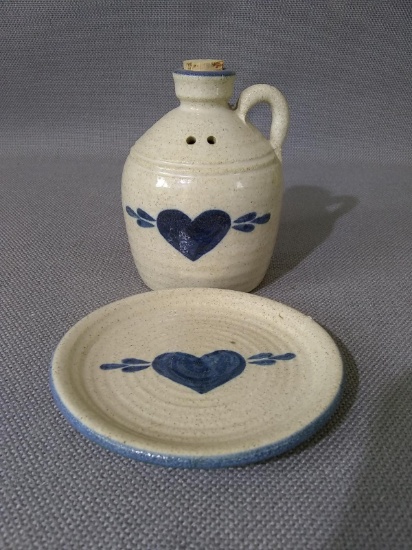 Contemporary Pinewood Valley Pottery Shaker with Underplate