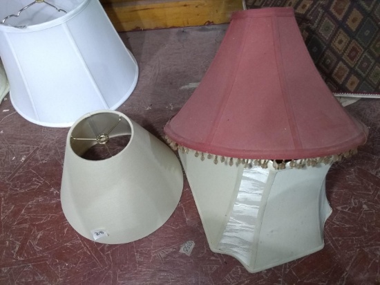 bl-assorted-lamp-shades-online-auctions-proxibid
