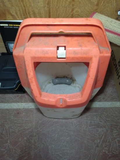 BL-Portable Fish Well
