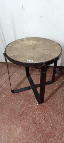 Round Patio Table