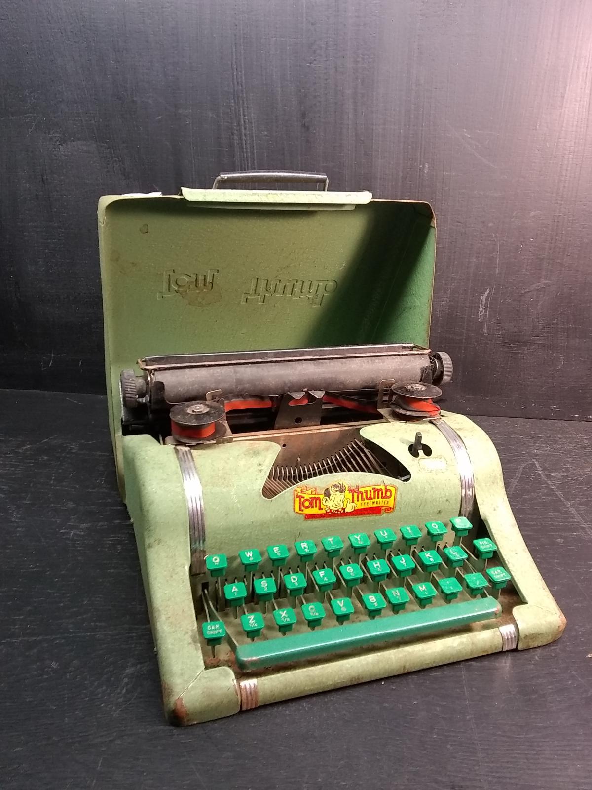 Beerwin Superior Toy Typewriter