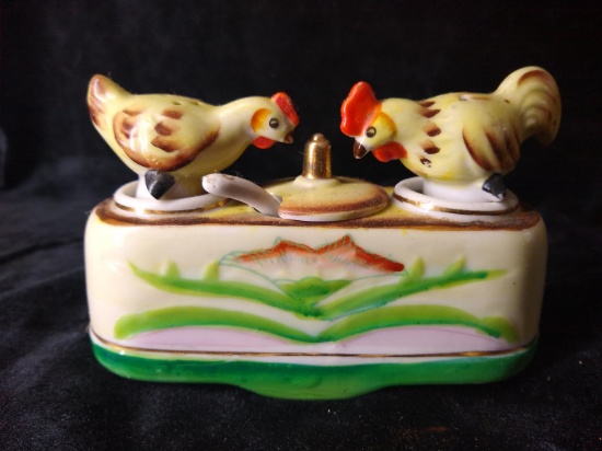 Antique Japan Bobble Head Pecking Chickens Condiment Jar