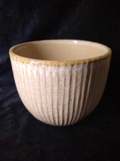 Pottery Ribbed Planter