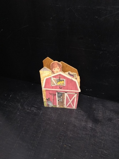 Novelty Wooden Barn with Wooden Play Figures