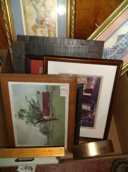 BL-Assorted Frames and Prints