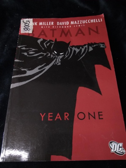 Comics Graphic Novel - Batman Year One